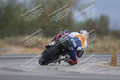 media/Sep-21-2025-Race Pace (Sun) [[98bf33ef95]]/Verified/2-Turn 2 Backside (835am)/